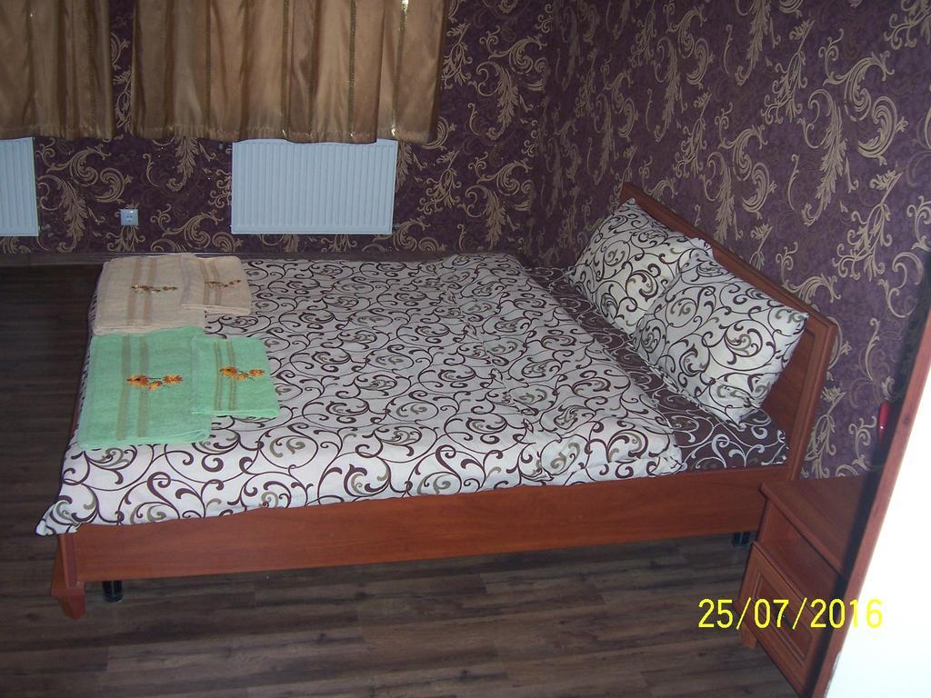 Apartments In Center Winnyzja Exterior foto
